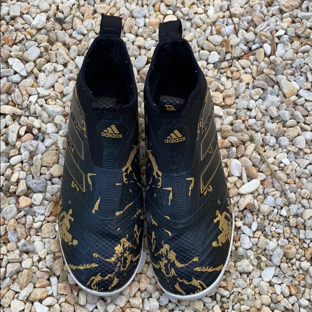 Adidas Indoor cleats